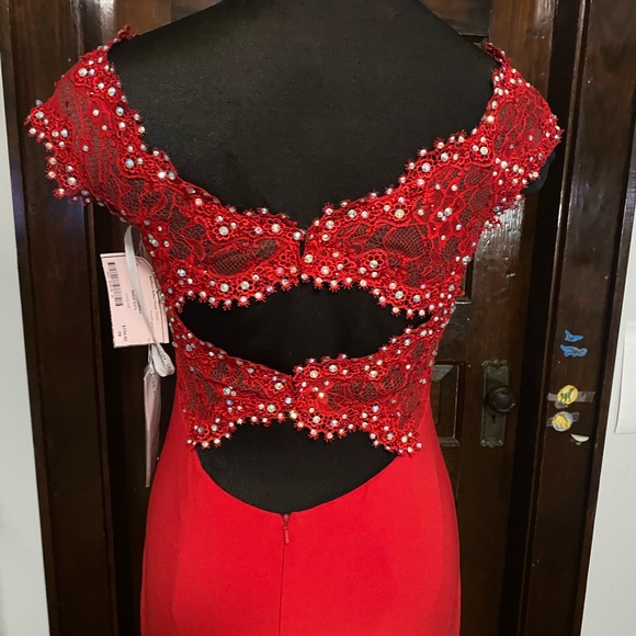 Madison James Prom/Formal NWT Size 6 - Picture 4 of 8